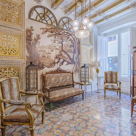Aparthotel El Petit Palauet Canet De Mar Esterno foto