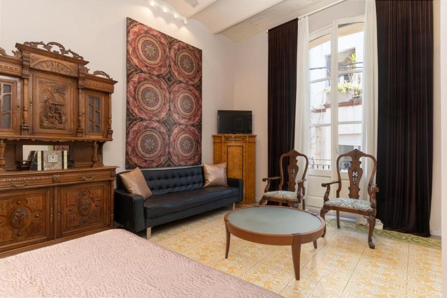 Aparthotel El Petit Palauet Canet De Mar Esterno foto