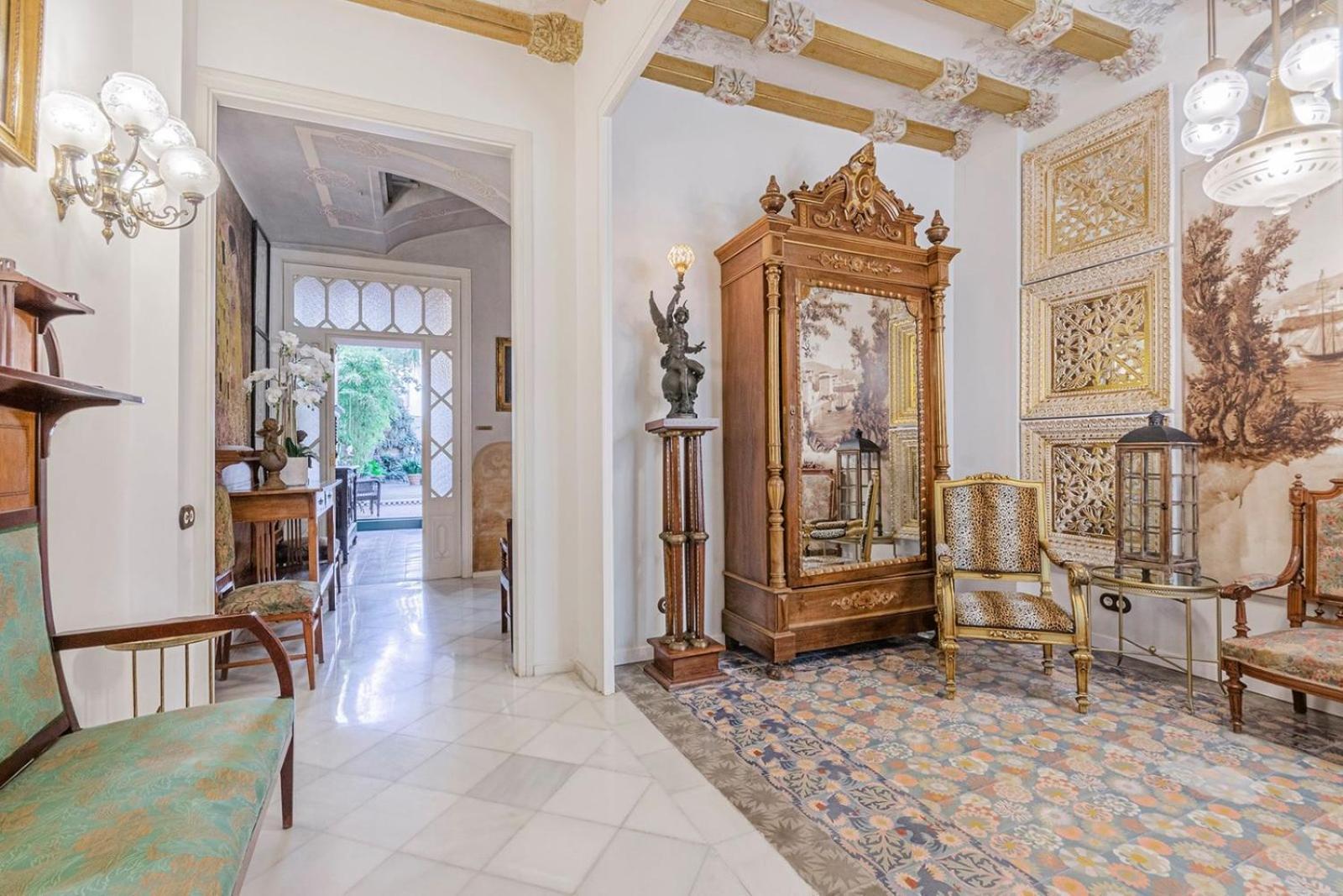 Aparthotel El Petit Palauet Canet De Mar Esterno foto