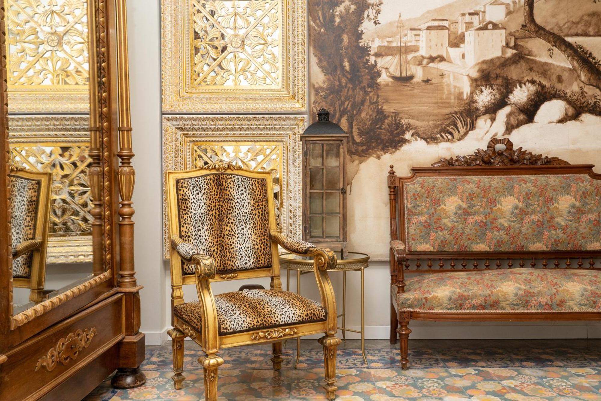 Aparthotel El Petit Palauet Canet De Mar Esterno foto